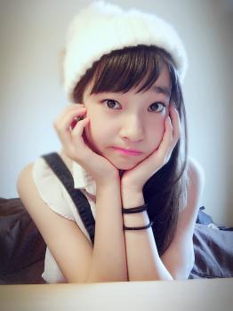 里仲菜月